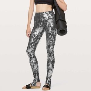 Lululemon Moment To Movement Tights High Shine Foil Size 6